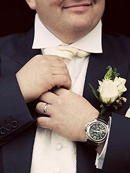 Thumbnail image for Winter Wedding in Shropshire : Amanda and Daniel’s freezing wedding
