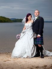<br>
Scotland bemoans no lack of great wedding photographers, and we’ve come across one of the best. After celebrating their own marriage in 2006, Ryan and Herculine quickly realised that wedding photography is where their hearts and passions lie, and have recently focused their combined artistic-reportage and portrait photography skills to produce excellent, contemporary wedding photos across the UK and abroad.

What are you waiting for? Drop Ryan or Herculine a line and get together over a steaming cup of coffee.
<br>
<br>
Read Ryan White Wedding Photography`s <a href=http://www.wedding-photography-secret.com/creative-wedding-photographer-edinburgh-ryan-white-photography-4203>featured post</a>